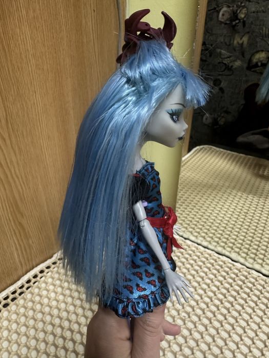 Продам куклу  монстр хай!