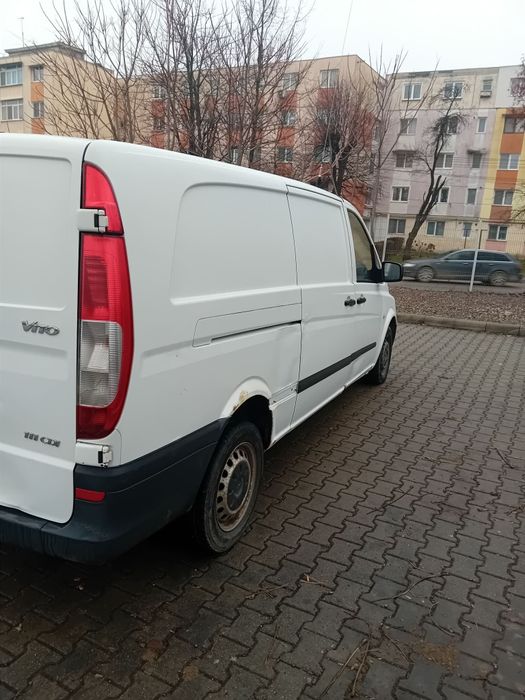 Mercedes Vito CDI 111 Duba model lung 2009 – GATA DE MUNCA
Motor 2.2 C
