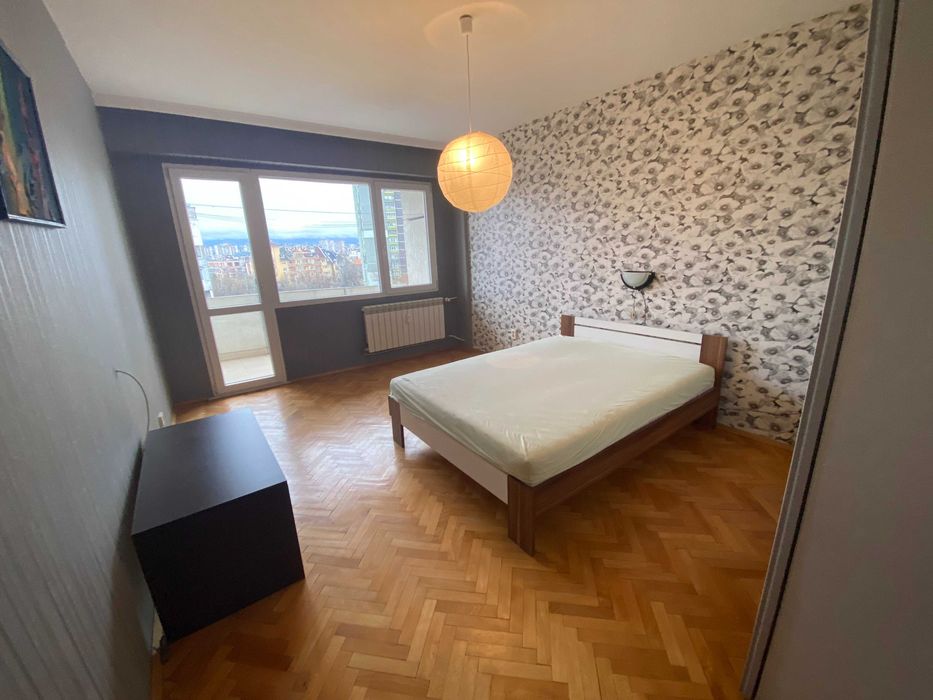 Продава се Тристаен апартамент в София, Банишора - 84 кв.м за 2500 €/кв.м - Снимка #4