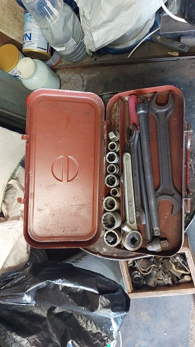 Продам набор инструментов.