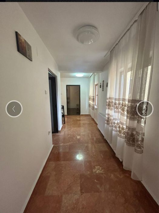 Vand casa singulara