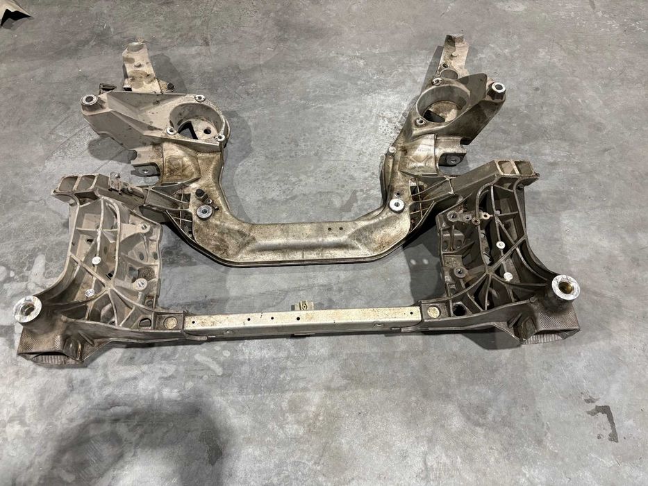 Преден мост БМВ Ф10 Ф11 Ф07 Ф06 Ф01 Ф02 Xdrive 4х4