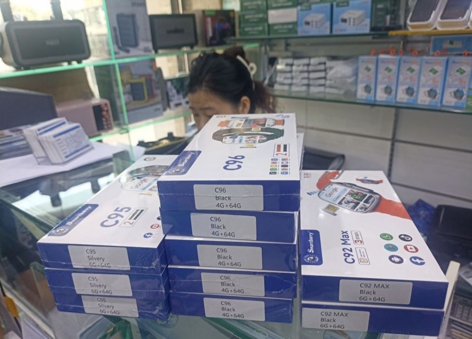 Smart Watch simkartali Android bizda har hilli bor