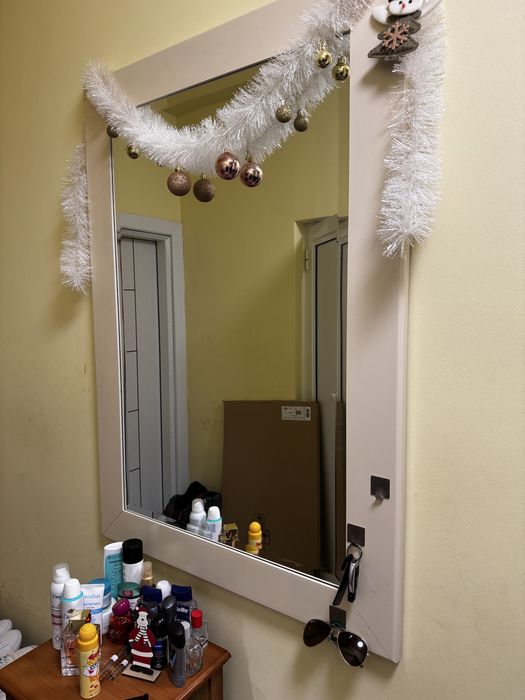 Продавам Огледало 84х119см