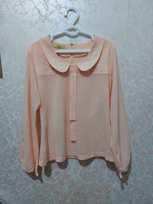 Новая трикотажная кофта из Европы ,самый стильный цвет сезона