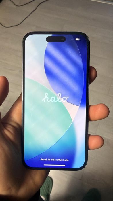 Vand iphone 16 128 gb Ca nou