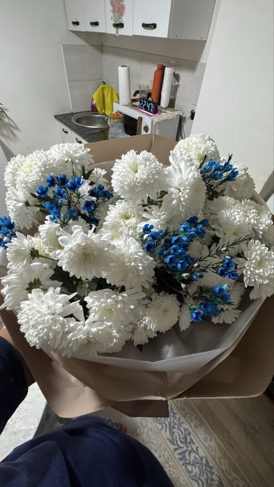 Продам цветы букет 8,000