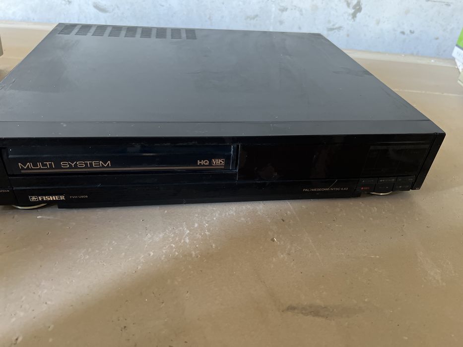 Видеомагритафон Multi system Fisher FVH-us-08