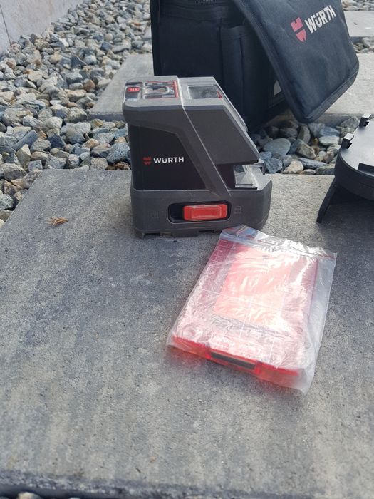 Nivela laser cu linii Wurth