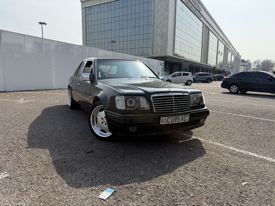 Mercedes - benz w124