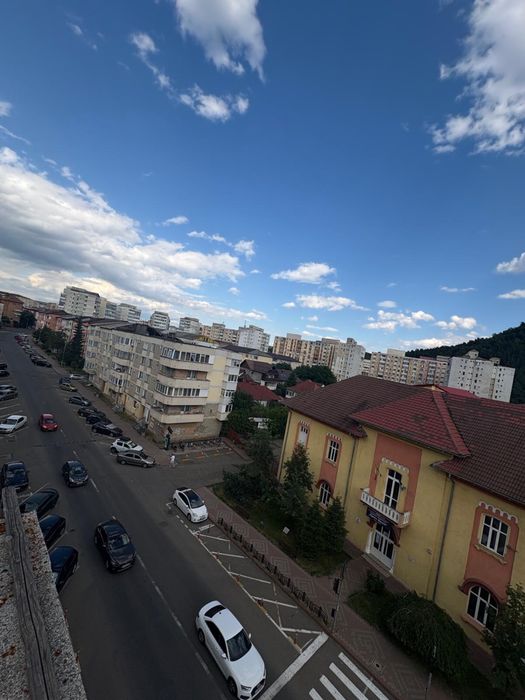 Apartament 3 camere de inchiriat - ultra-central, centru, zona 0, str Petru Rares