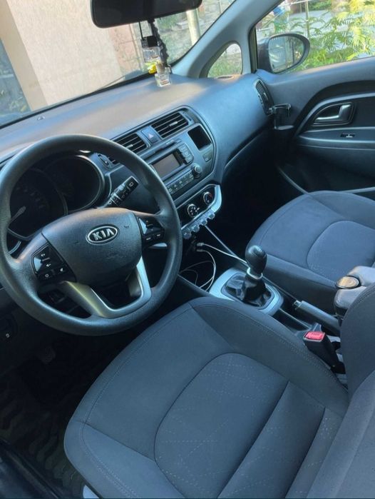 KIA Rio 2012 — imagine 10