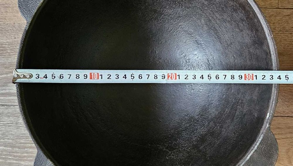 Казан чугунный СССР  8 литров