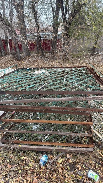 Продам решетки б/у