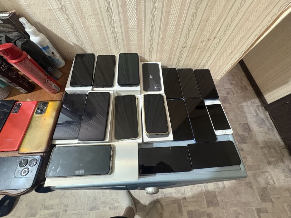 Продаю телефоны  от 32 до 512 gb