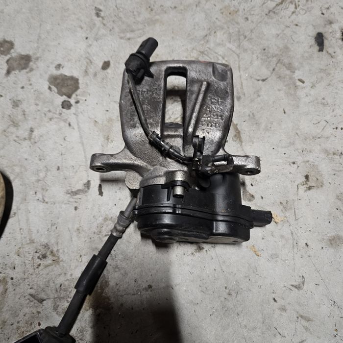 Апарати задни а8 а4 Q5 и други модели ауди