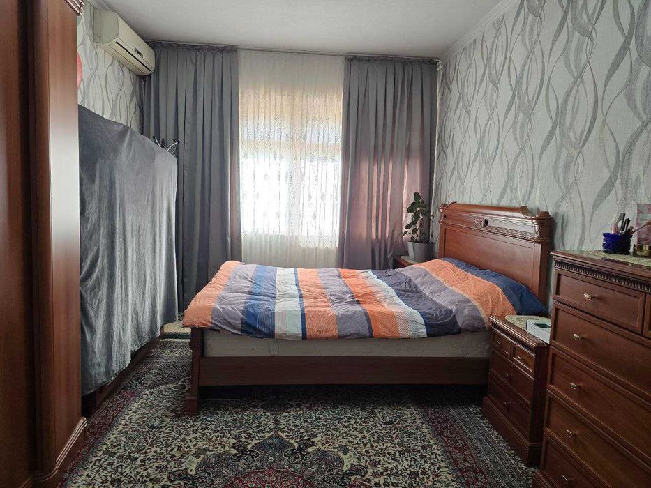 Продаётся квартира, Юнусабад - 8, 4/3/4