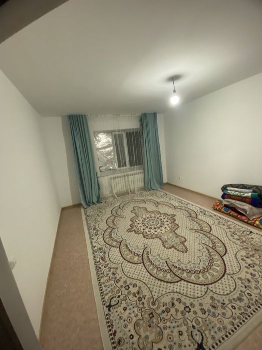 Сдам одно комн квартира.