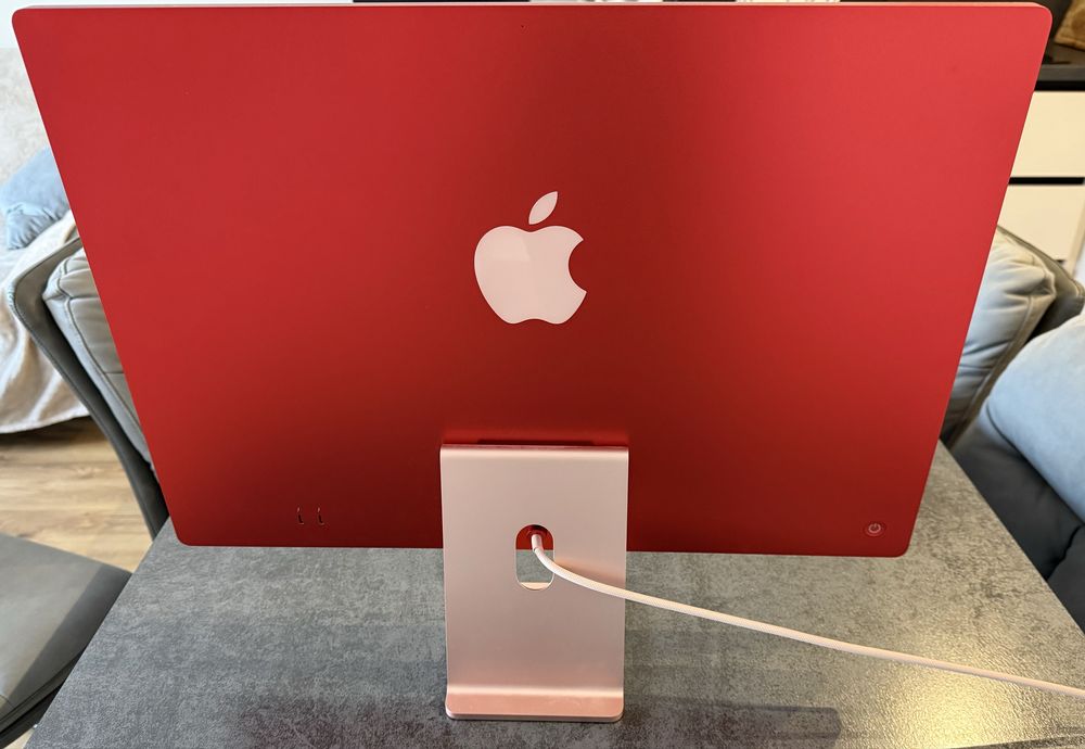 Apple iMac 24” M1 8GB 256GB Pink + Magic Keyboard + Magic Mouse