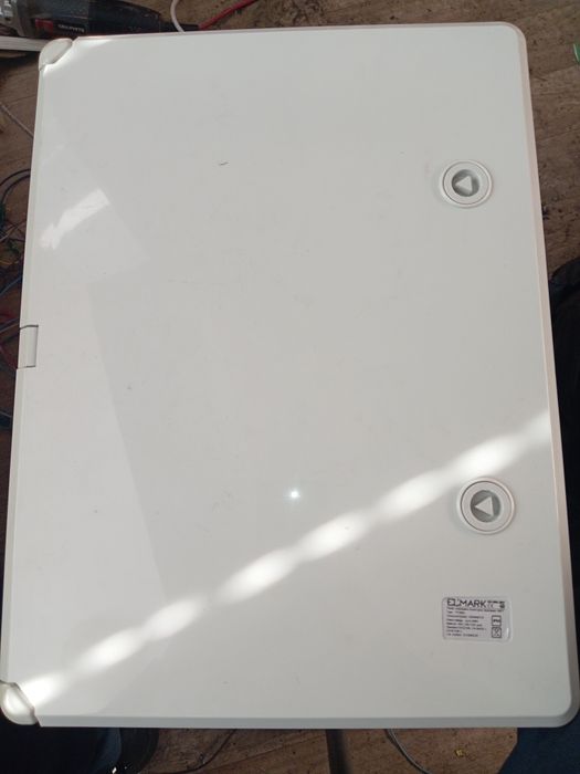 Захранваща платка