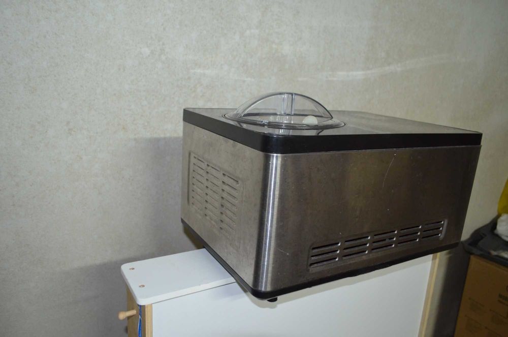 Машина за сладолед Unold 48845