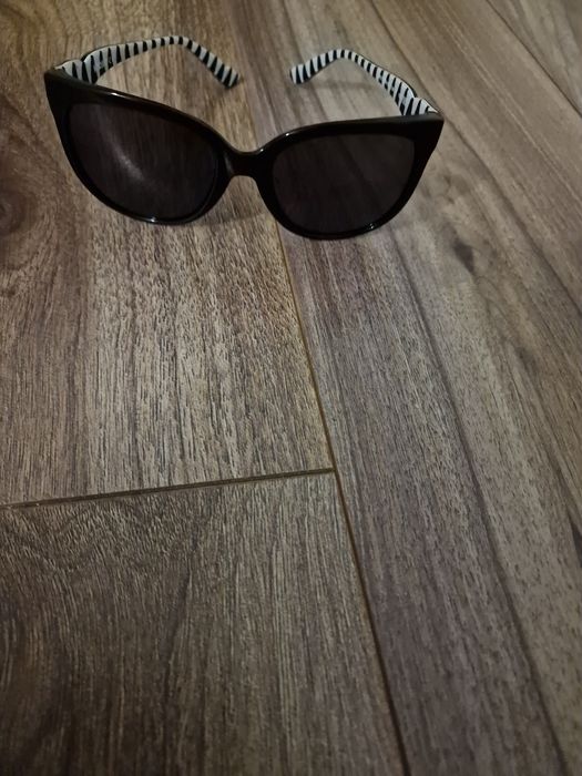 Ochelari de soare Moschino
