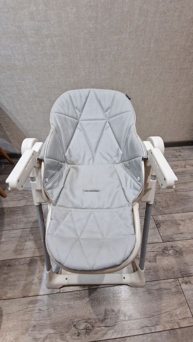 Продам детский стул трансформер