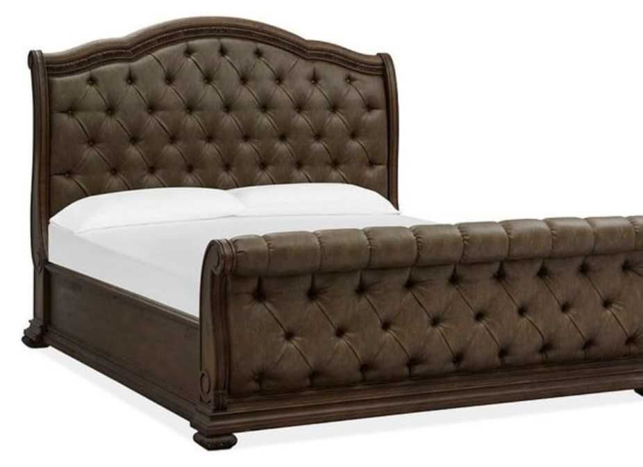 Tapitez retapitez canapele, scaune etc. Montez/demontez mobila.