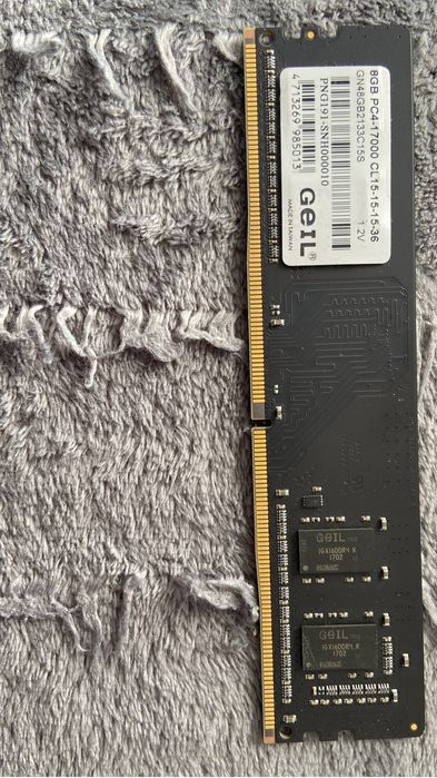 Комплектующие ОЗУ & НDD цена общая за все