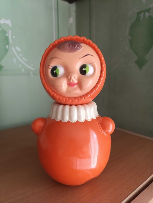 Неваляшка игрушка советская