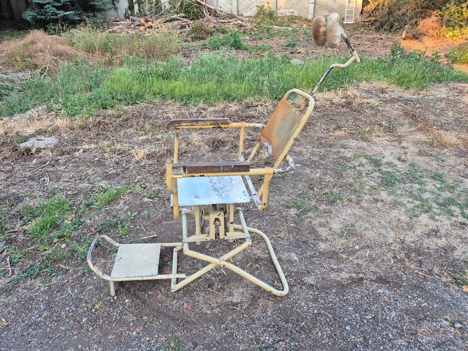 Стар Зъболекарски Военно Полеви Стол