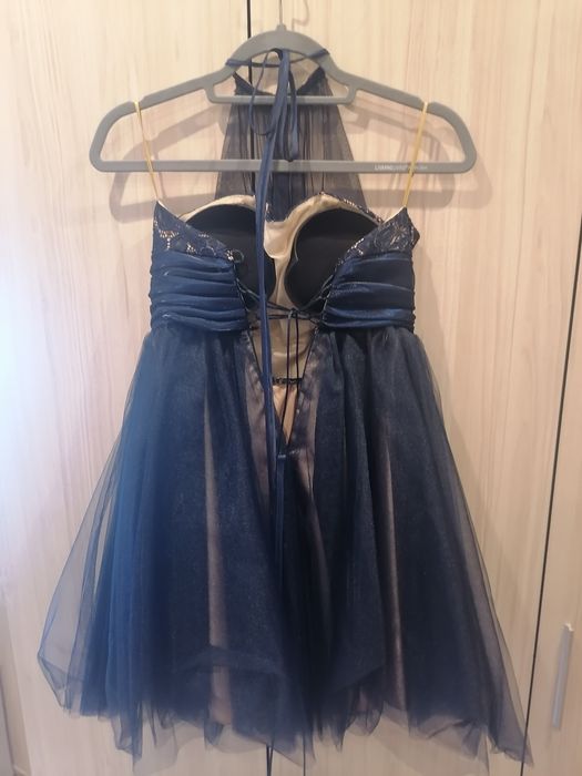 Продава бална рокля