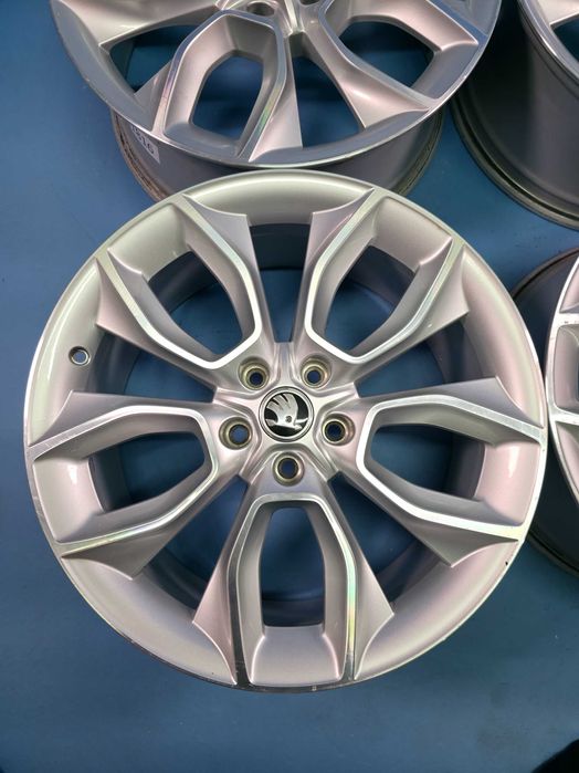 Jante Aliaj 5x112 19'' OE Skoda Octavia Superb VRS RS Kodiaq Karoq