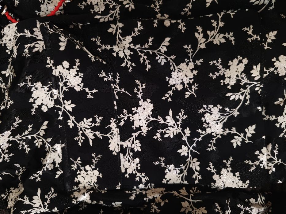 Нова риза на Юнона