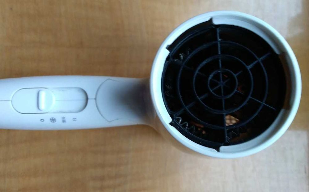 Сешоар - Филипс.