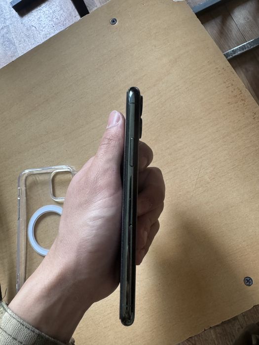 Айфон 11 про  256 гб