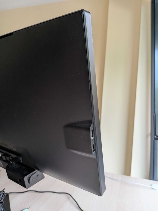 29" DELL UltraSharp U2913WM  2560 x 1080 29" ULTRAWIDE