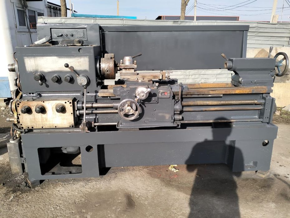 Станок такарный хорошый