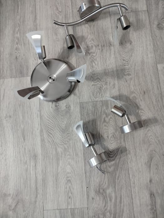 Люстры светильники