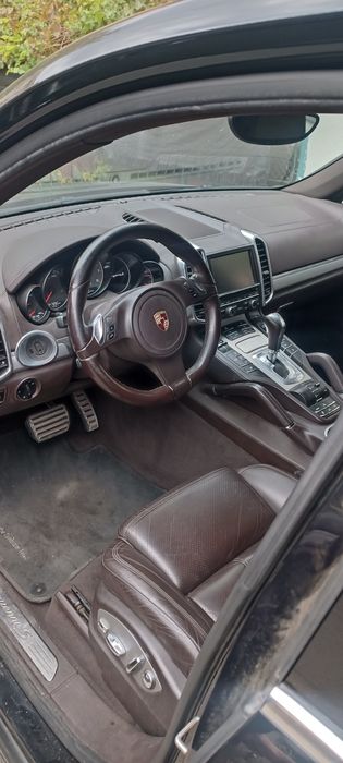 Porsche Cayenne S hybrid impozit  0 lei Ocazie