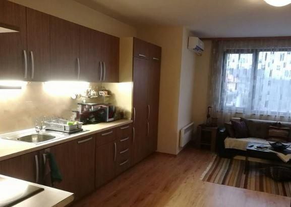 Дава се под наем Двустаен апартамент в София, Център - 60 кв.м за 648.21 € - Снимка #2