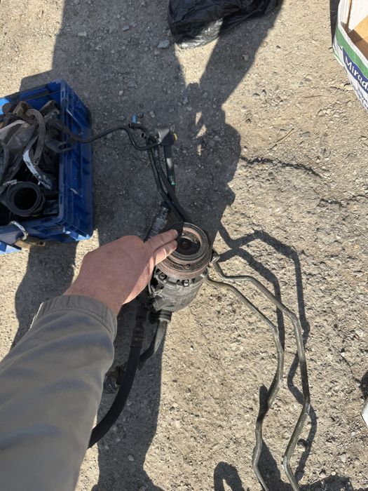 Климатичен компресор BMW E46 330 d