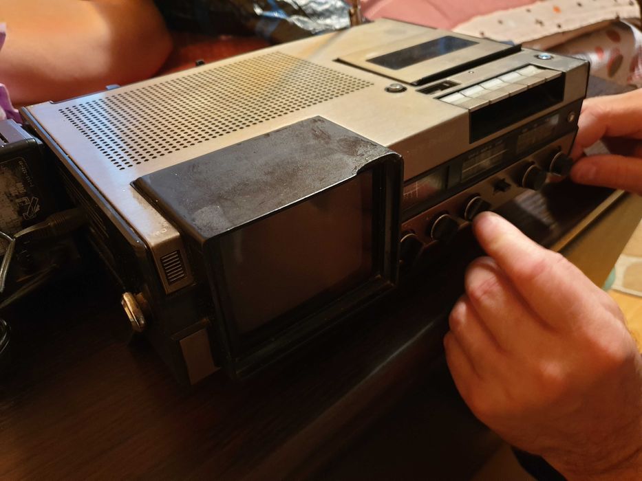 SONY Radio-TV-Casette FX412EP