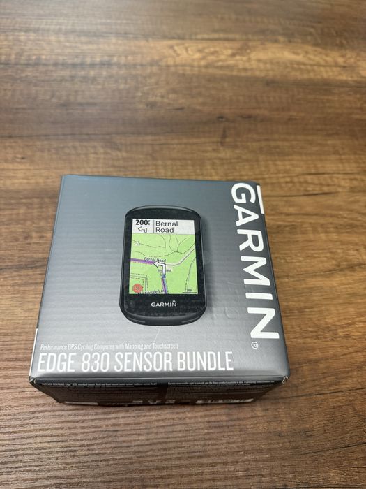 Продам. Garmin Edge 830 Sensor Bundle
