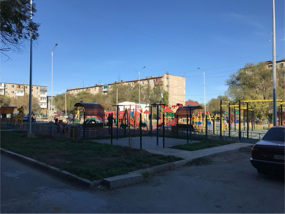 Продаю 2 комн квартиру в центре