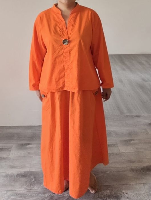 Платья женские, блузки