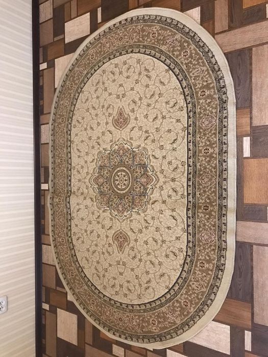 Ковер   овальный