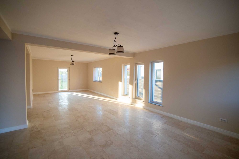 Vând casă în comuna Șagu