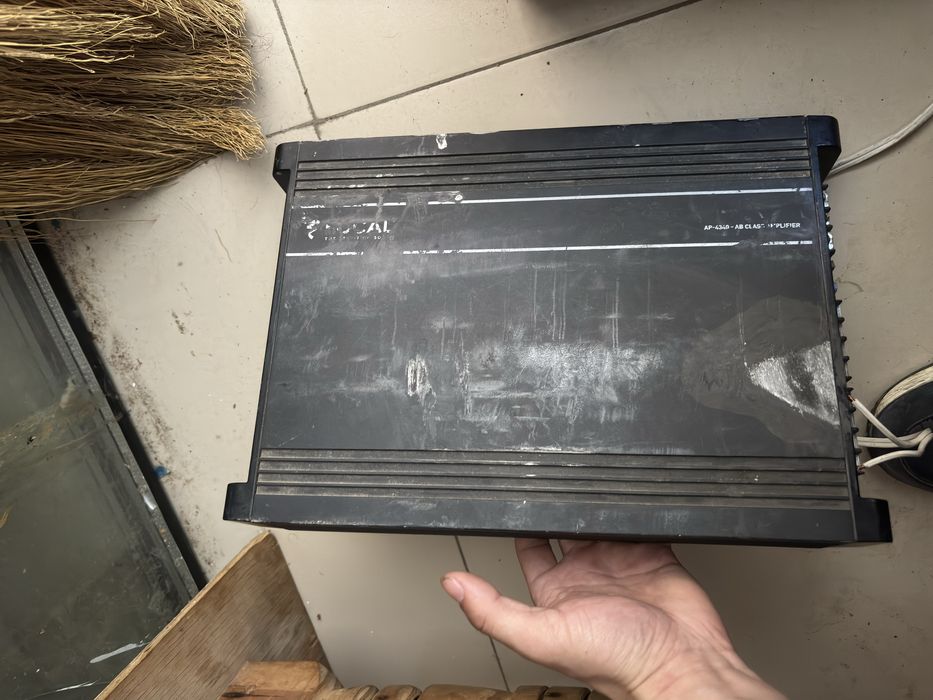 Сабуфер усилителмен тоқтарымен сатылады