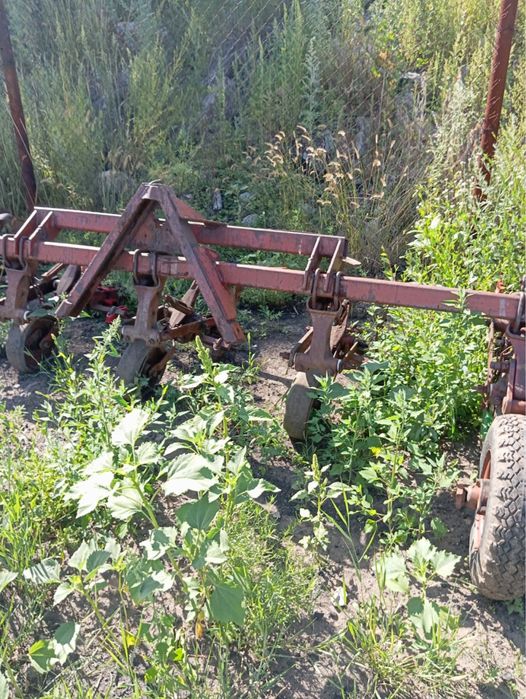 Продам культиватор